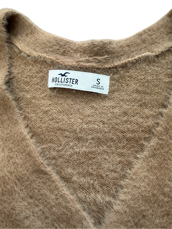Hollister Sweaters - HOLLISTER cropped sweater